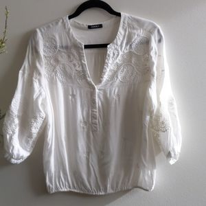 Charly white BoHo peasant blouse M
